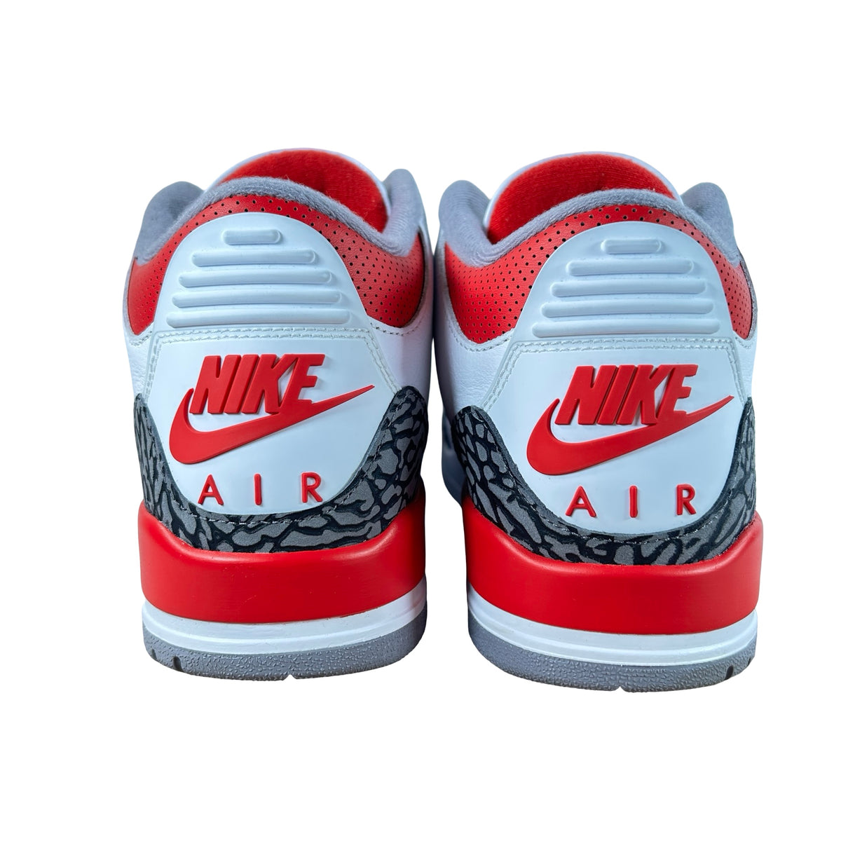 DN3707 160 Jordan 3 Retro Fire Red (2022) [USED] - 10 M (Used11)