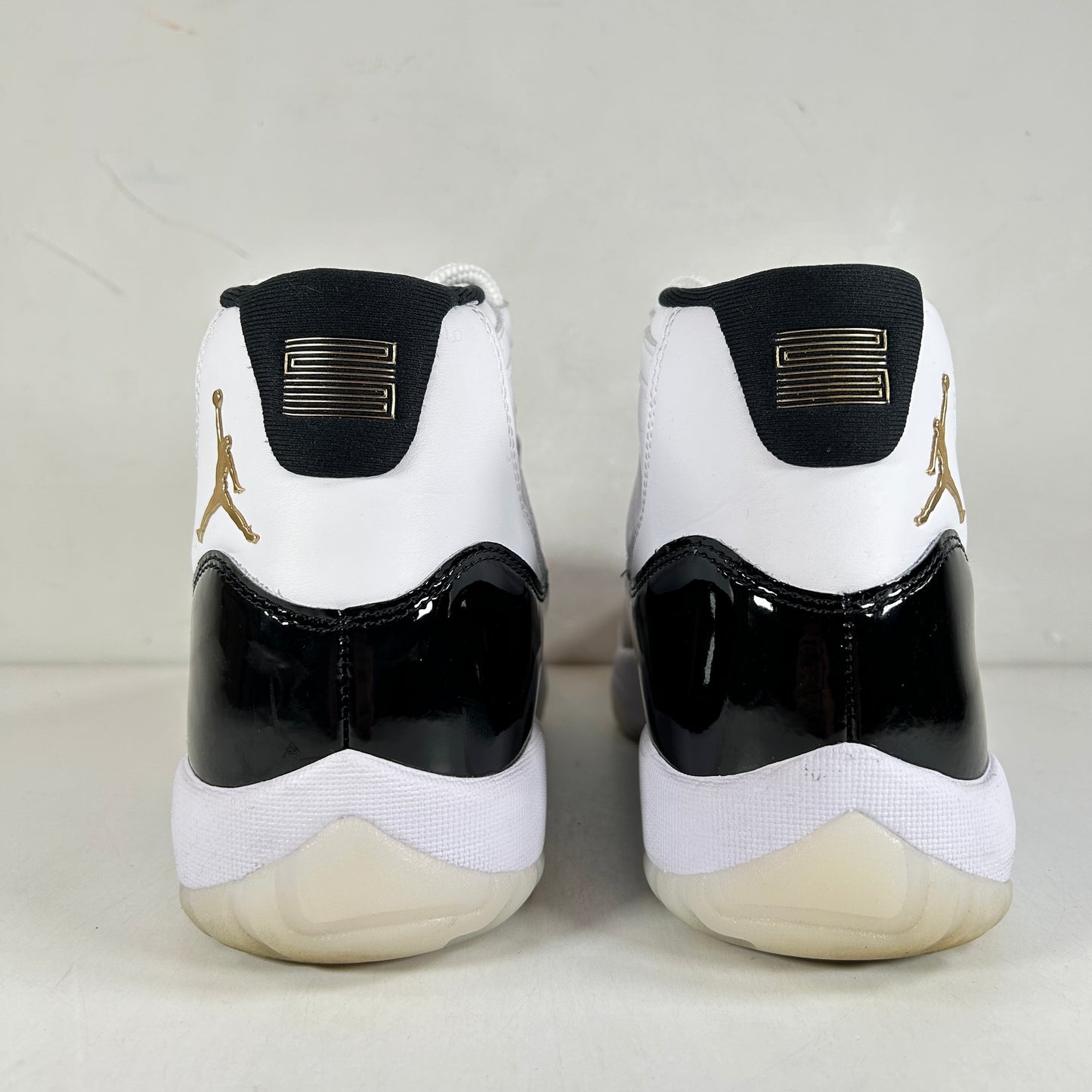 CT8012 170 Jordan 11 Retro DMP Defining Moments (2023) [USED] - 10.5 M (Used2)