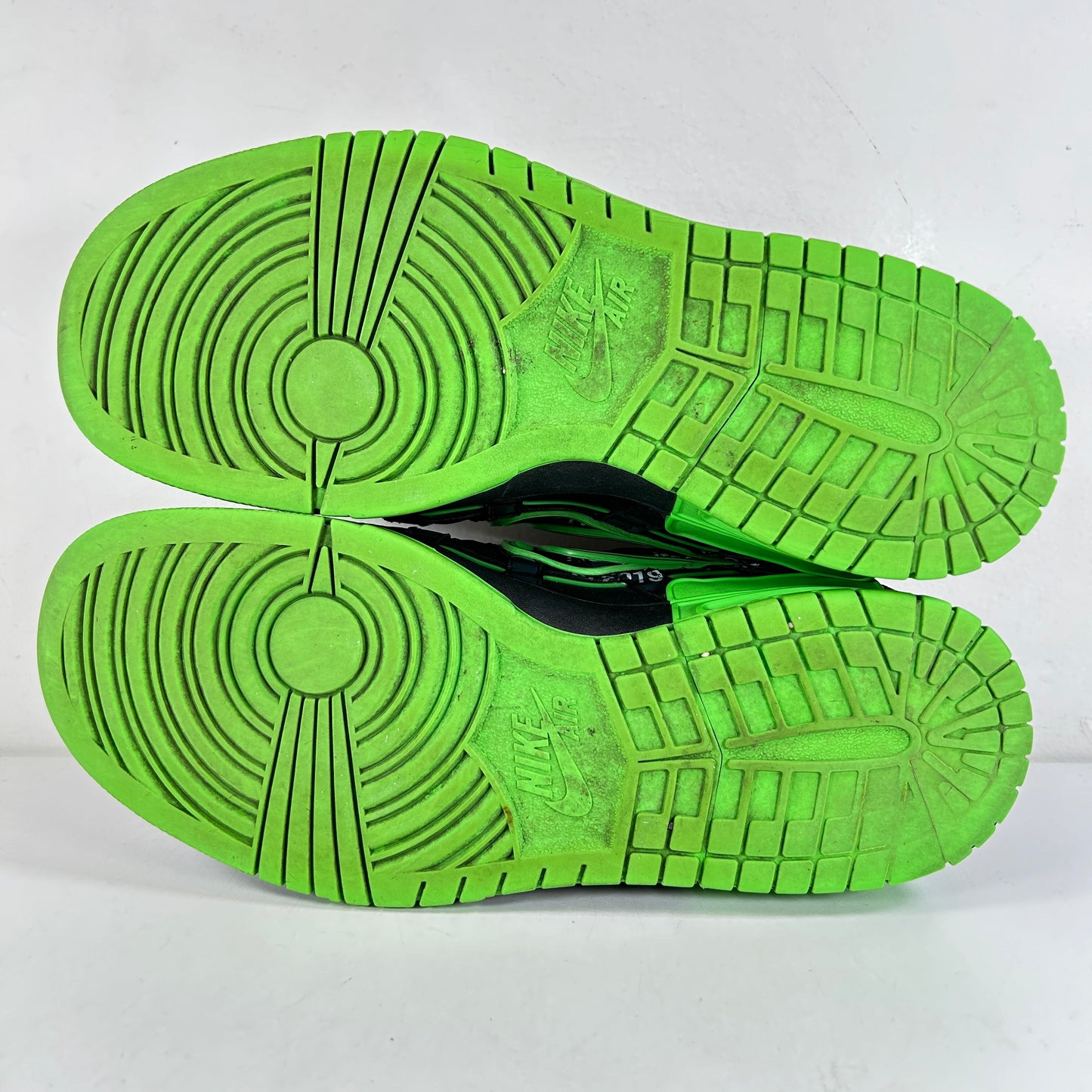 CU6015 001 Nike Air Rubber Dunk Off-White Green Strike [USED] - 11 M (Used)