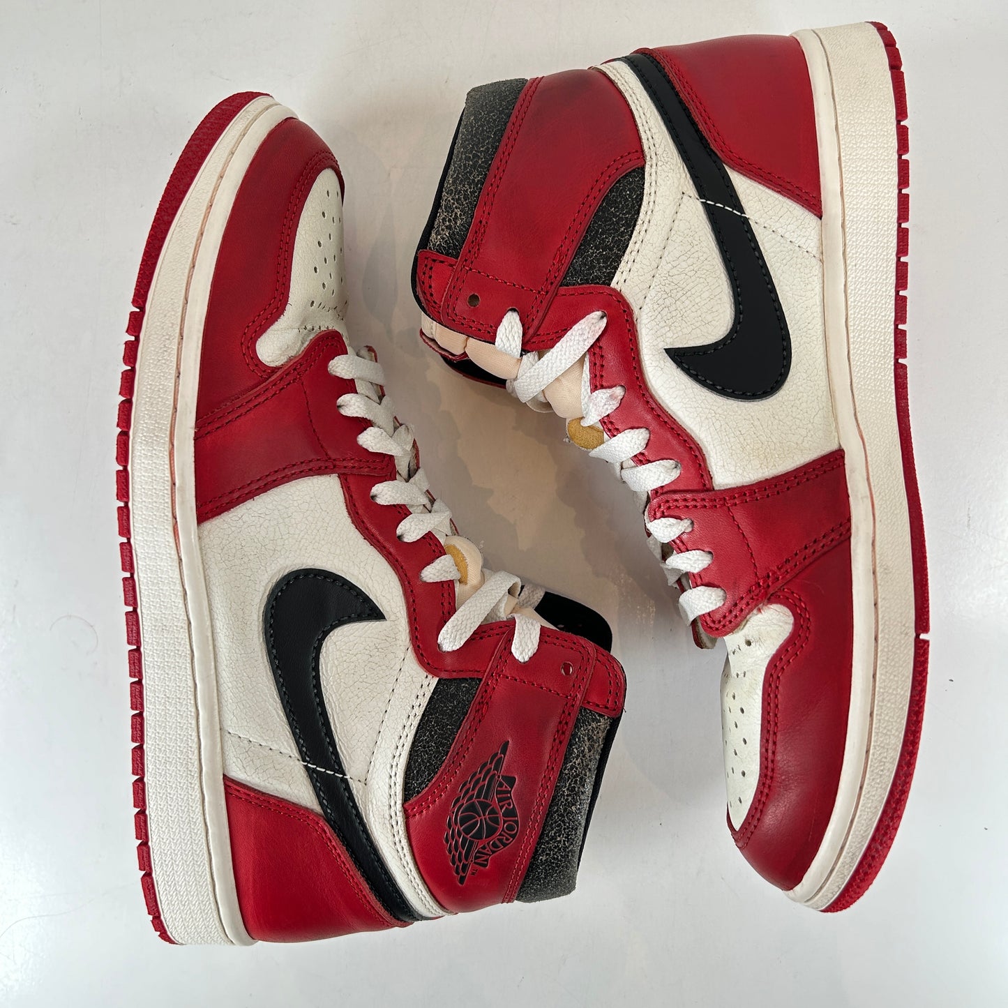 DZ5485 612 Jordan 1 Retro High OG Chicago Lost And Found [USED] - 9.5 M (Used2)