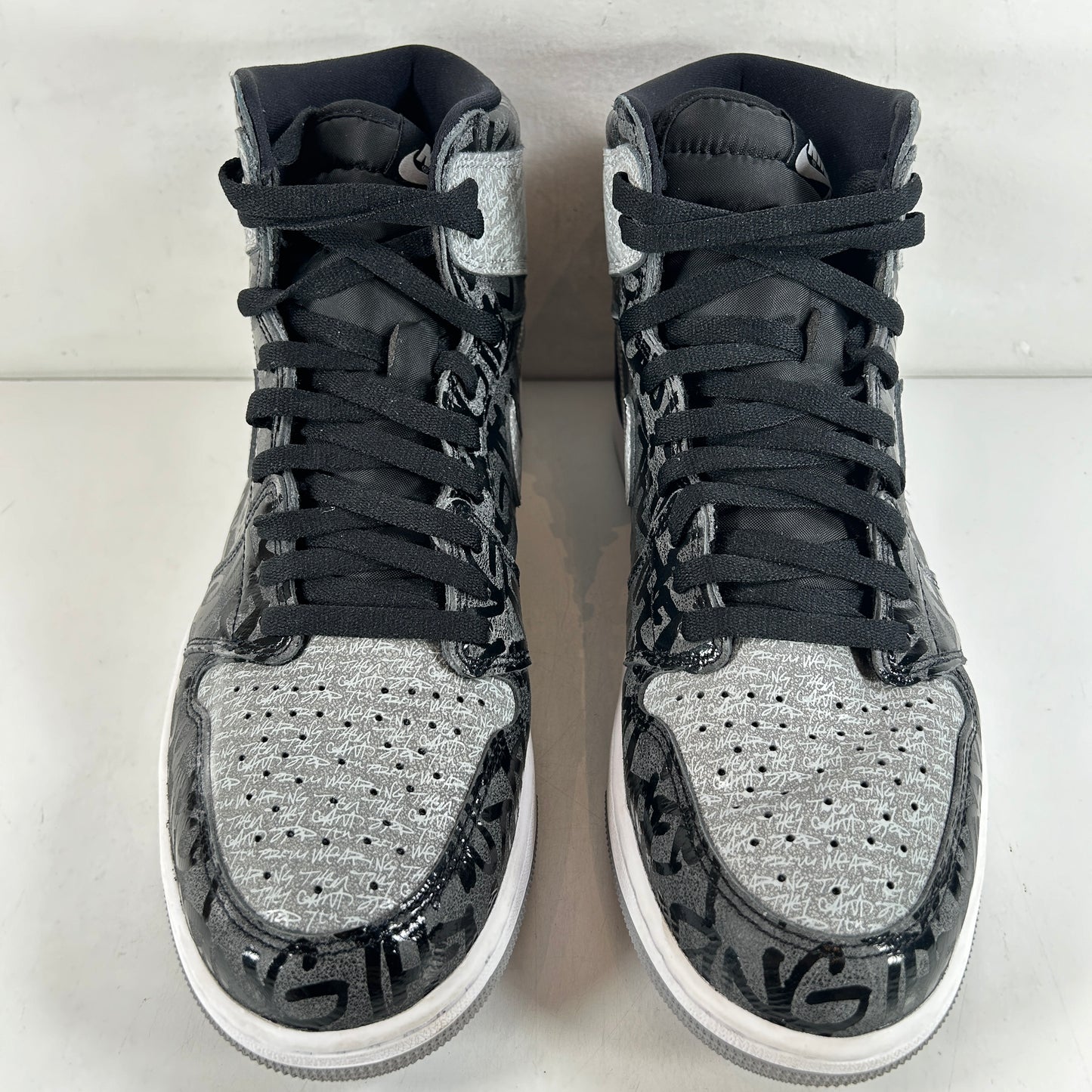 555088 036 Jordan 1 Retro High OG Rebellionaire [USED] - 13 M (VNDS)