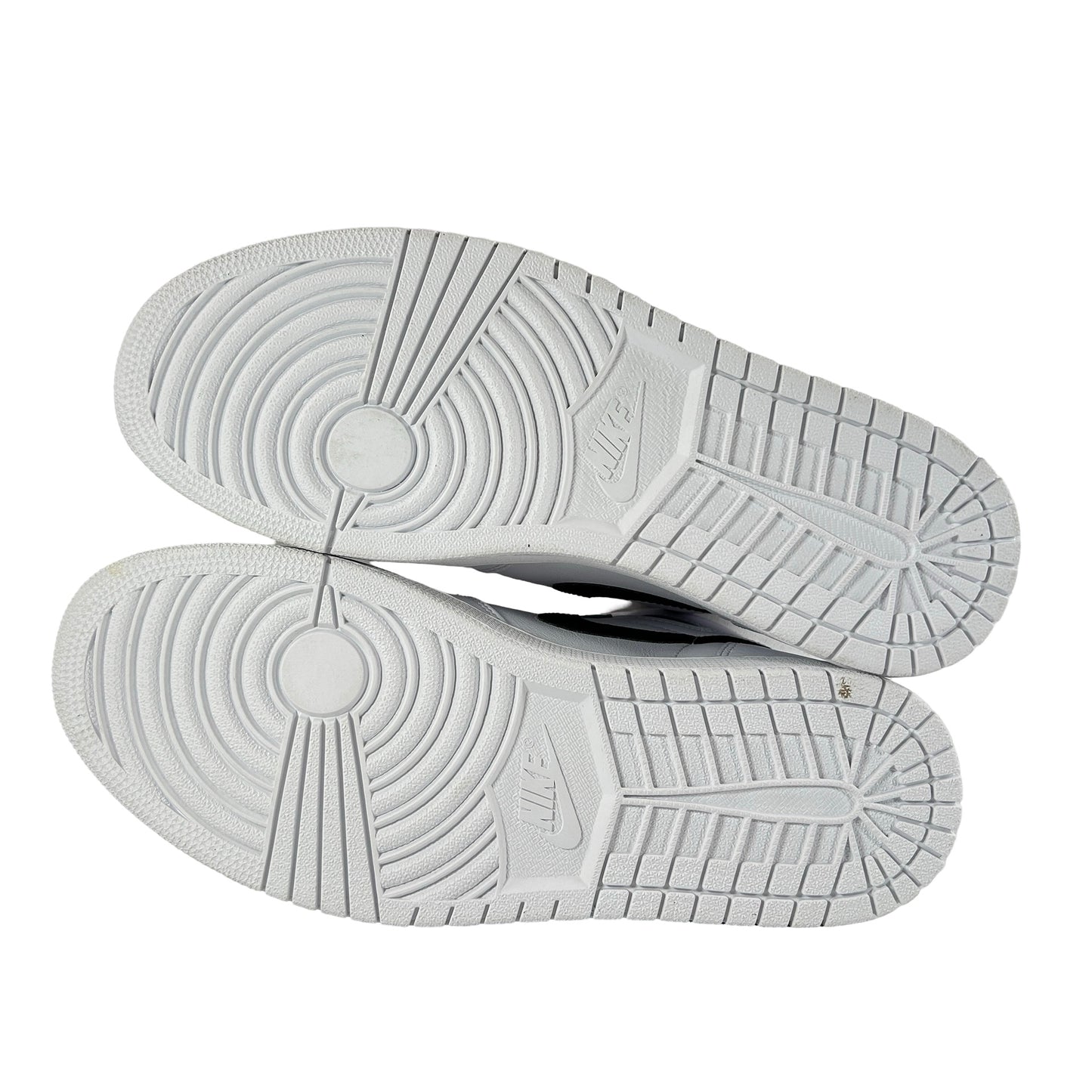 555088 102 Jordan 1 Retro Yin Yang White [USED] - 10 M (Used)