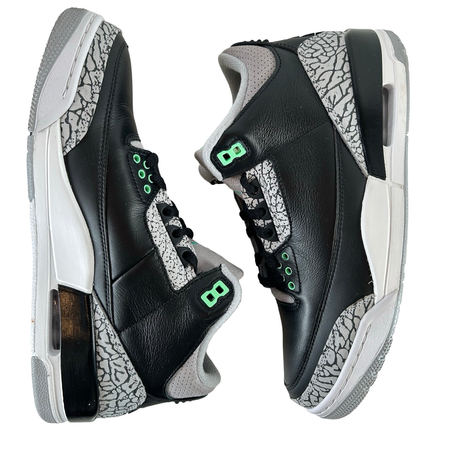 CT8532 031 Jordan 3 Retro Green Glow [USED] - 8.5 M (Used)