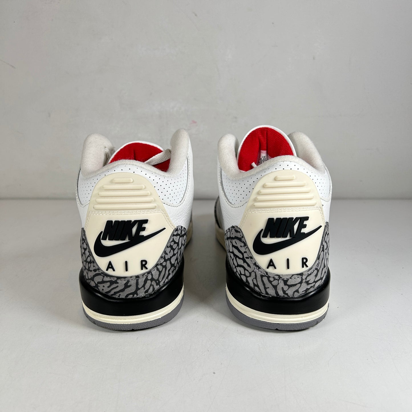 DM0967 100 Jordan 3 Retro White Cement Reimagined (GS) [USED]  - 6.5 Y (Used2) (No Box2)