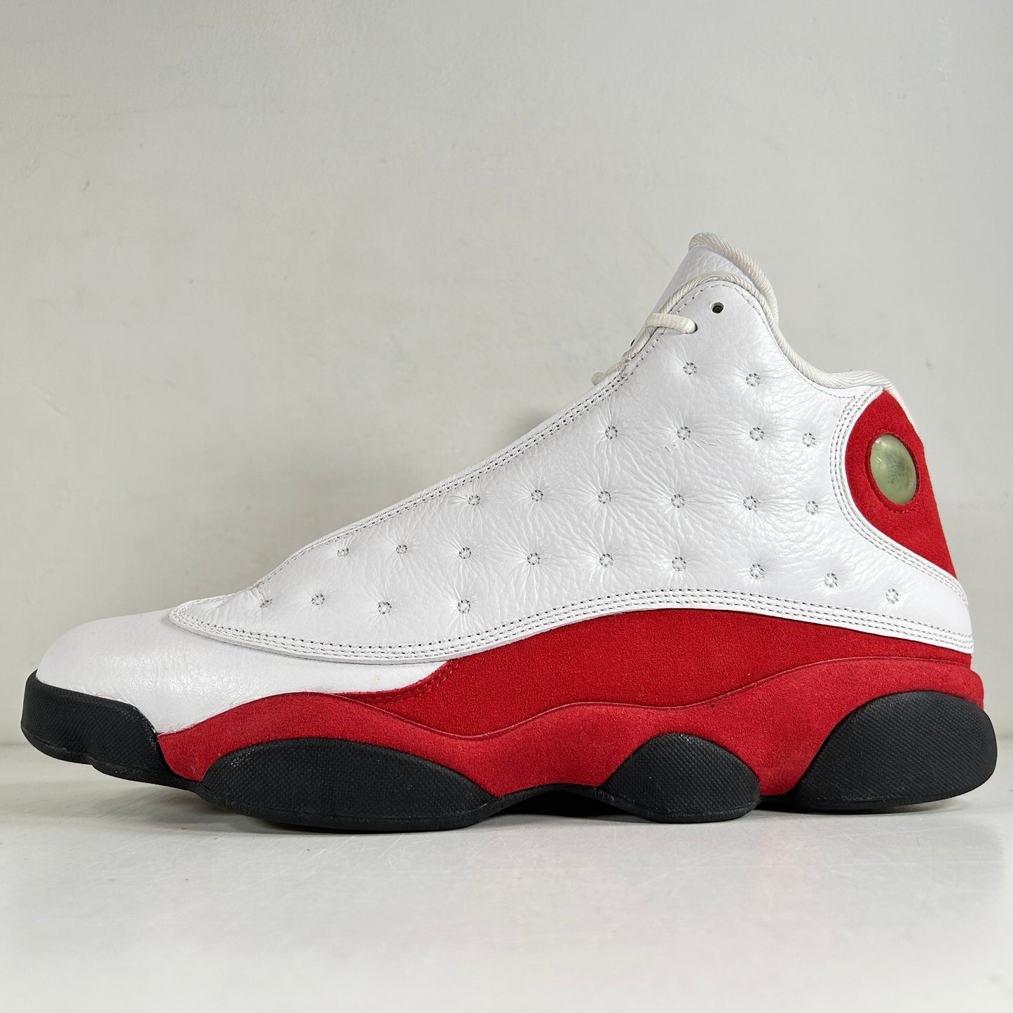 414571 122 Jordan 13 Retro OG Chicago (2017) [USED] - 12 M (Used)