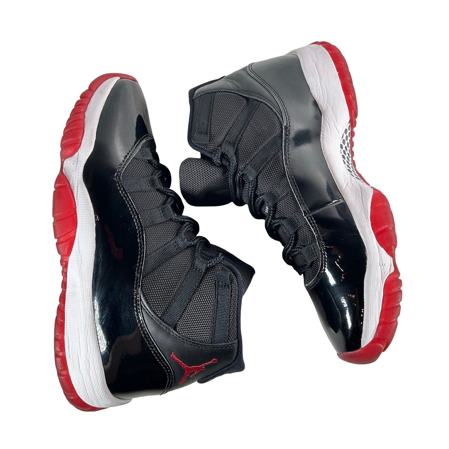 378037 061 Jordan 11 Bred (2019) [USED] - 9 M (Used) (No Box)