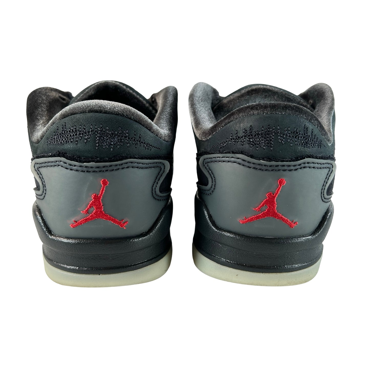 HQ2958 006 Jordan Flight Court Who Decides War Bred (Women's) [USED] - 10 W (Used)