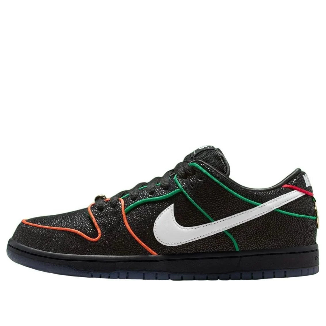 HV1664 001 Nike SB Dunk Low Bronx Girls Skate