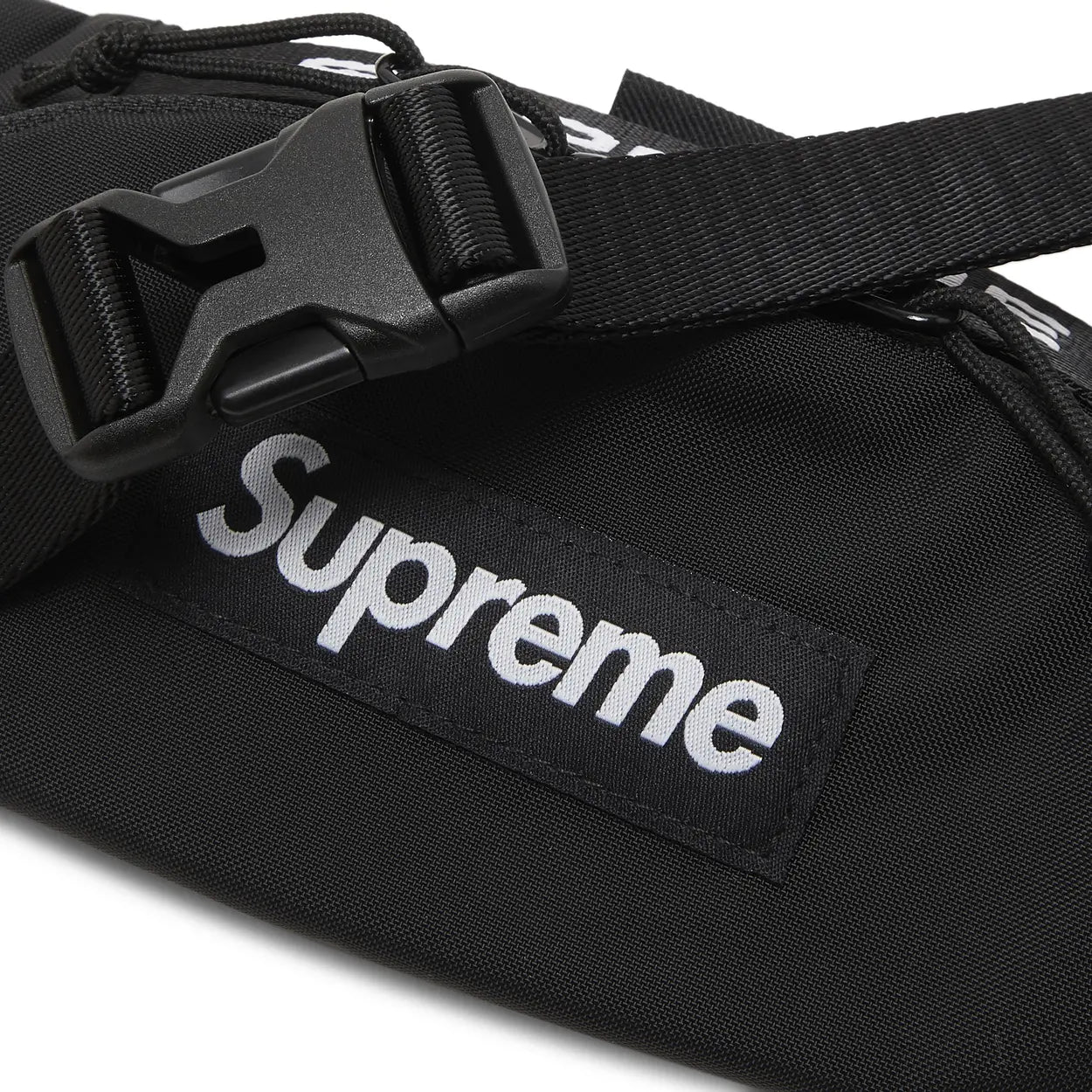 Supreme Small Waist Bag Black (FW22)