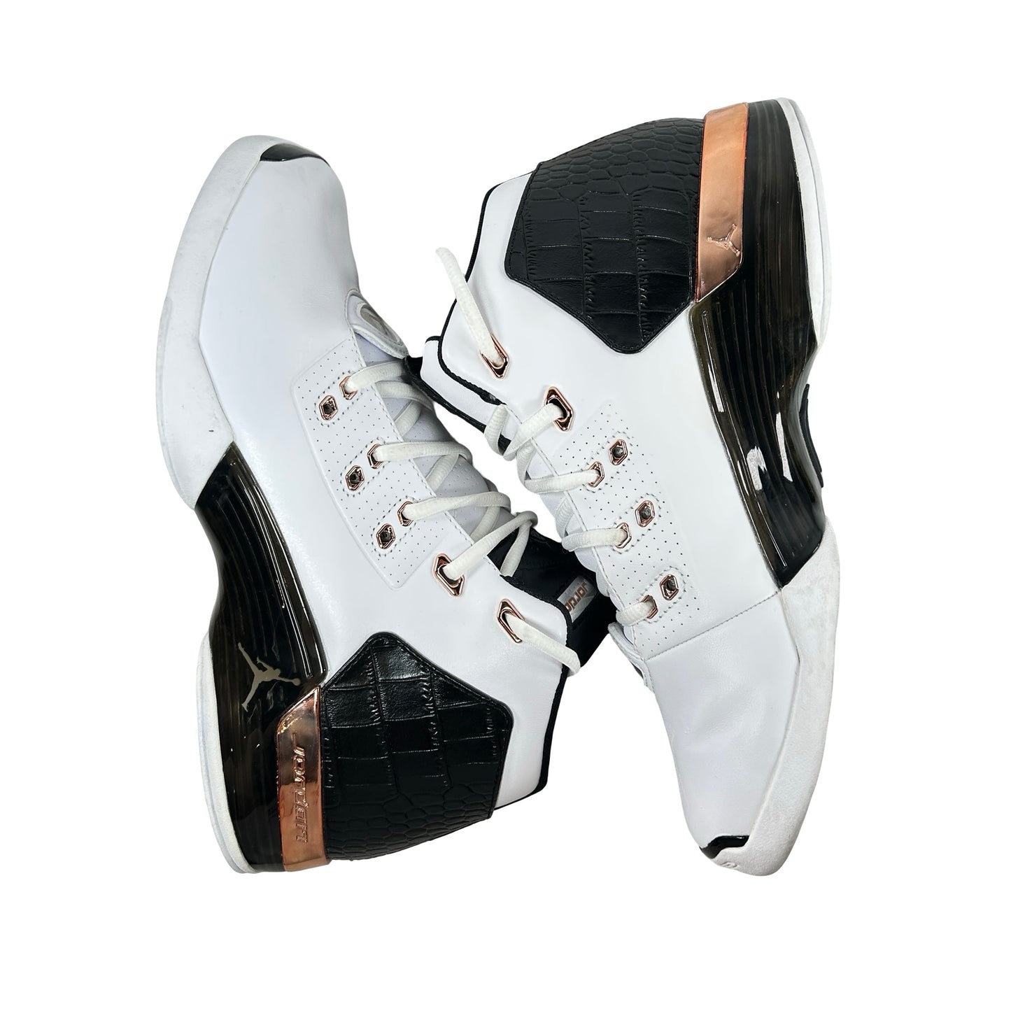 832816 122 Jordan 17 Retro Copper (2016) [USED] - 9.5 M (Used) (No Box)