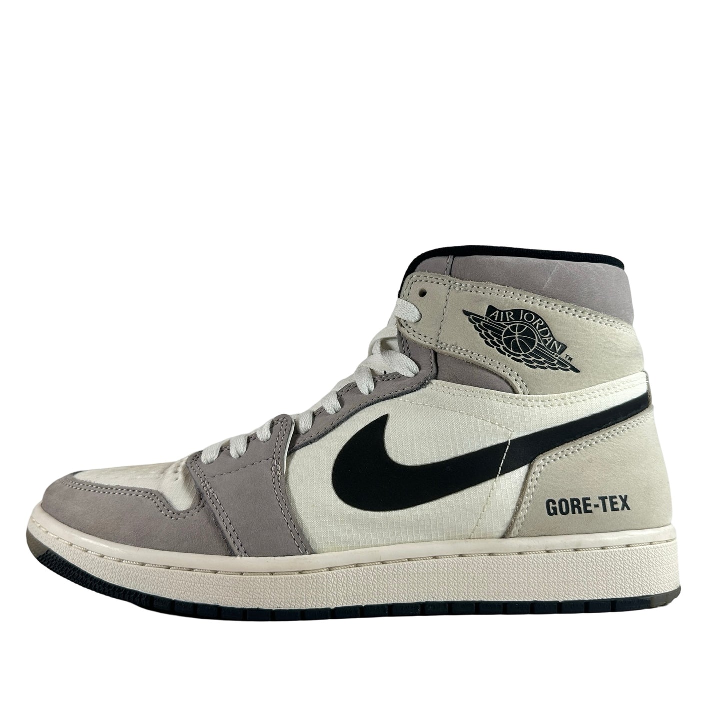 DB2889 100 Jordan 1 Retro High Element Gore-Tex Light Bone [USED] - 9 M (Used)