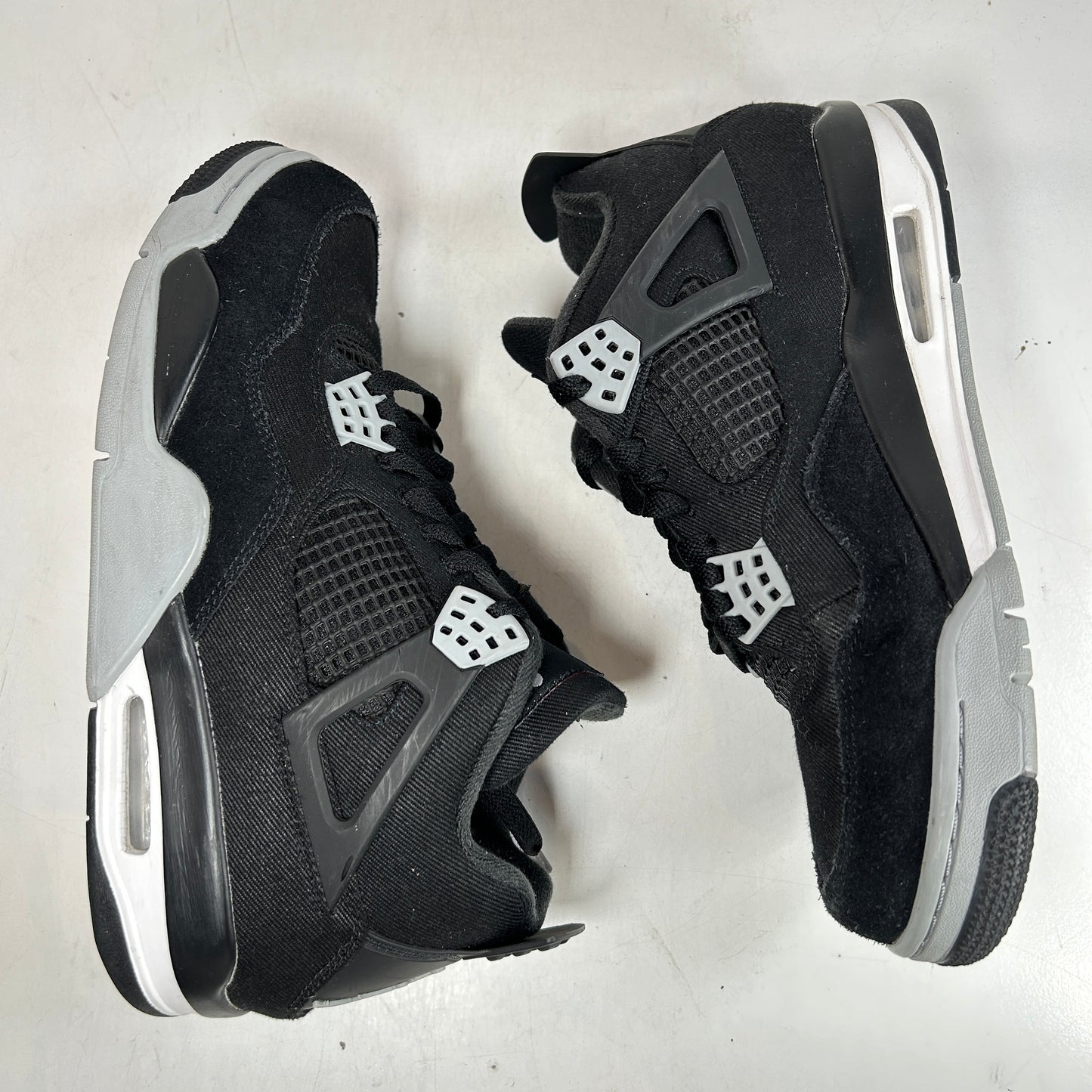 DH7138 006 Jordan 4 Retro SE Black Canvas [USED] - 9.5 M (Used2)