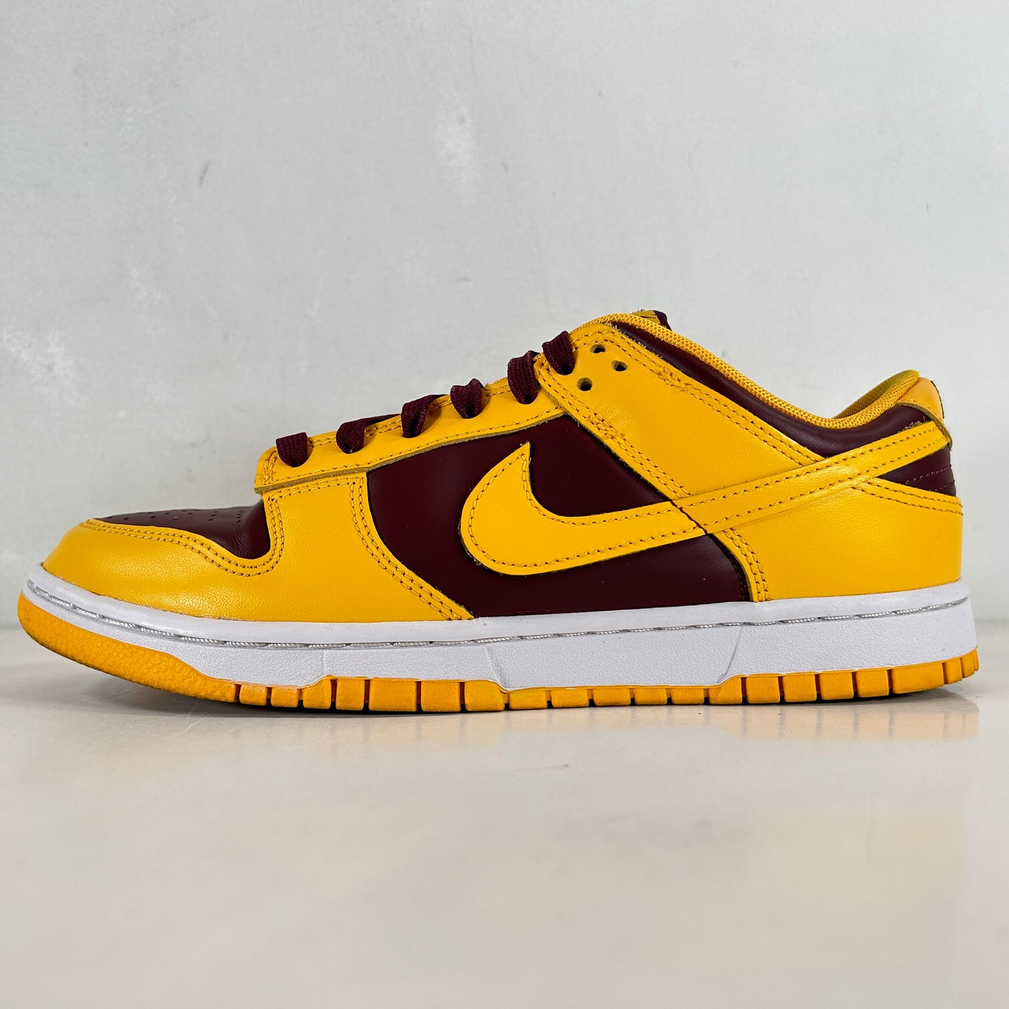 DD1391 702 Nike Dunk Low Arizona State [USED] - 8.5 M (Used)