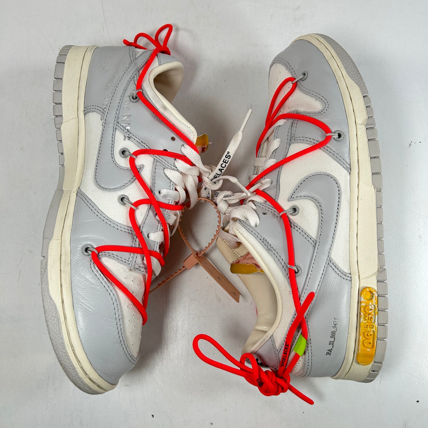 DM1602 110 Nike Dunk Low Off-White Lot 6 [USED] - 11 M (Used)