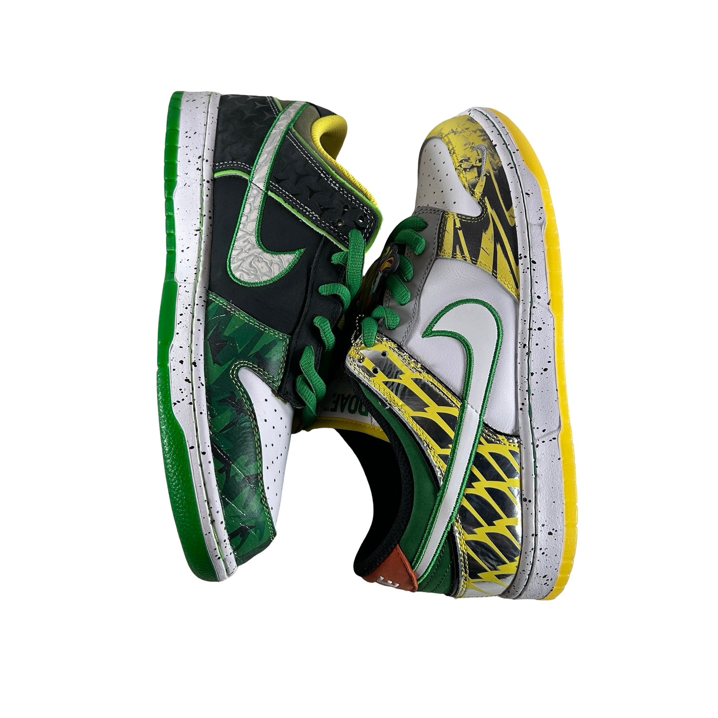 HV1454 100  Nike Dunk Low What the Duck Away University of Oregon PE [USED] - 10.5 M (Used)