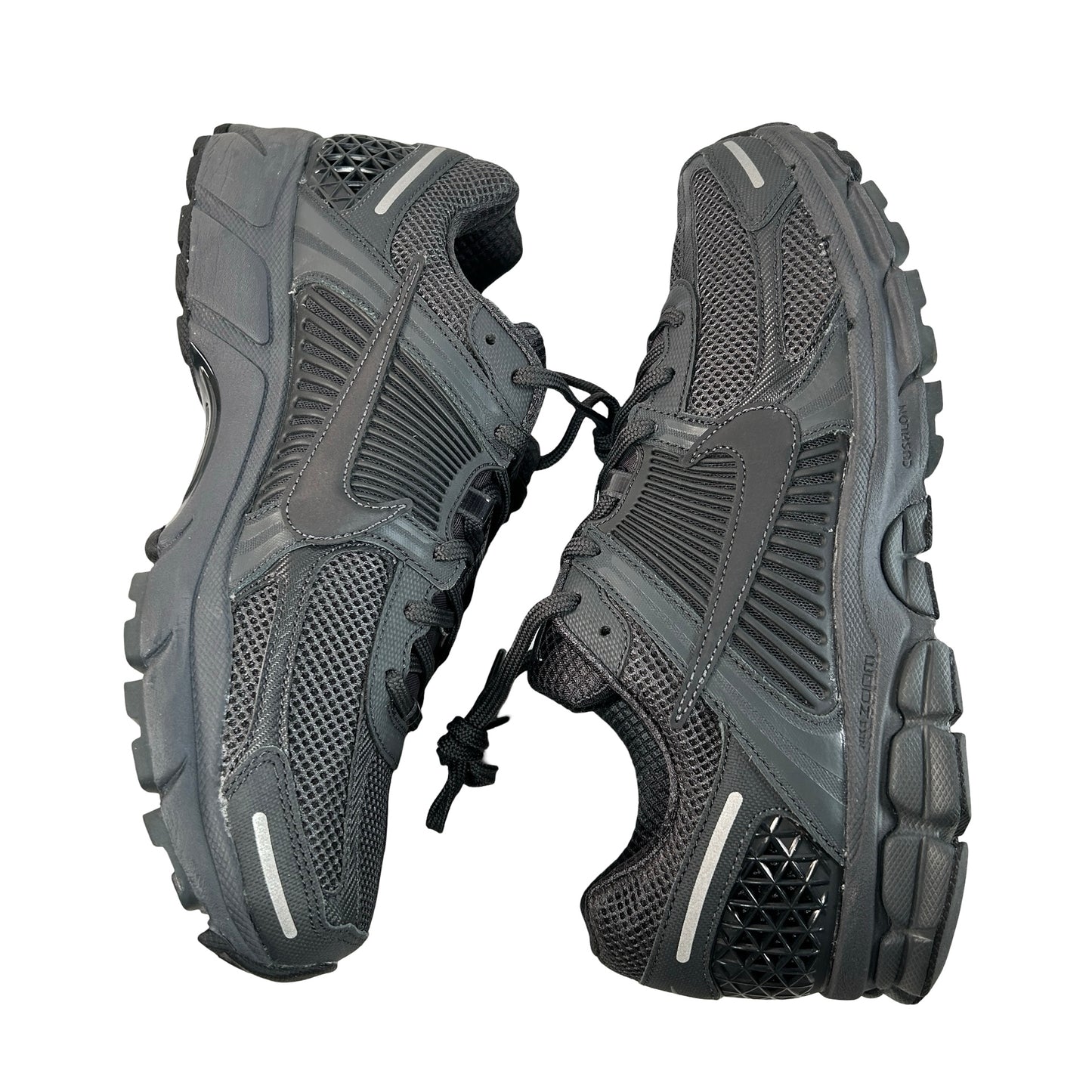 BV1358 002 Nike Zoom Vomero 5 Antracita (2019/2023)