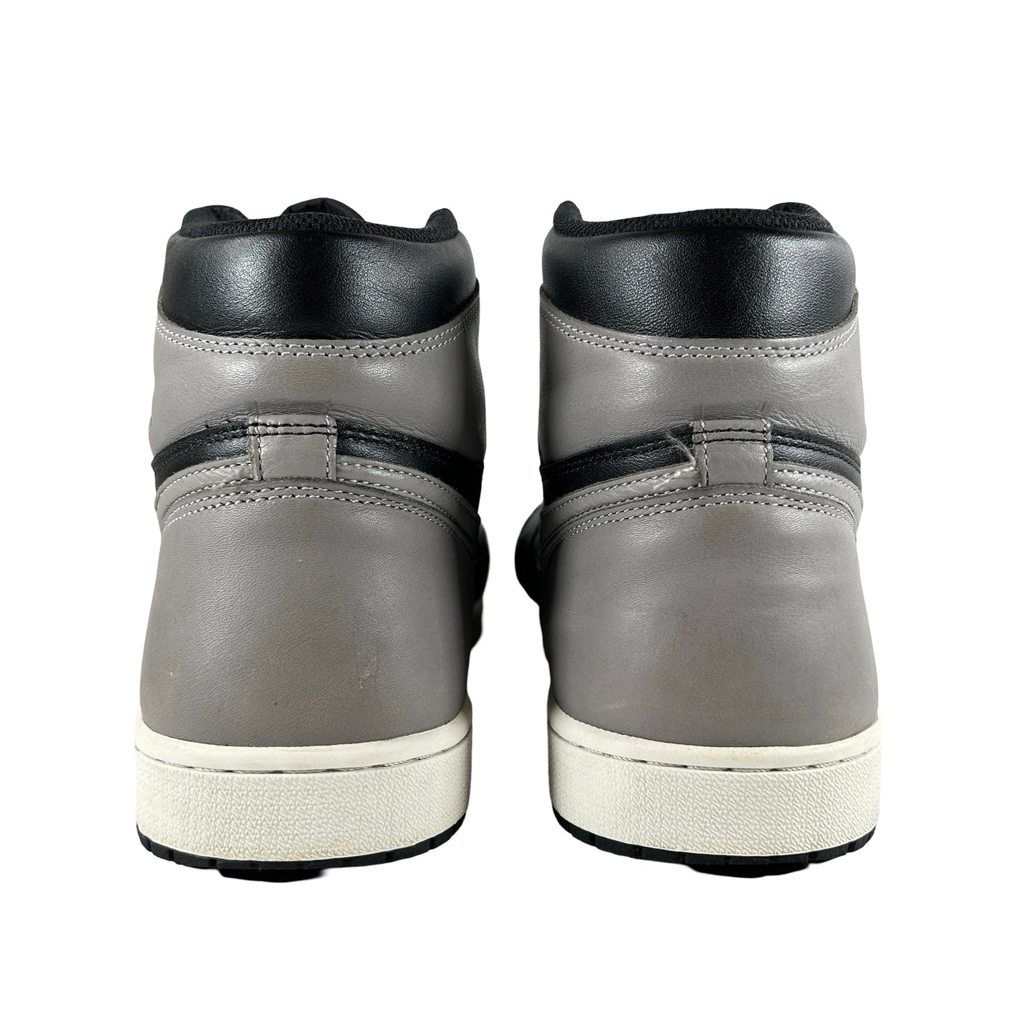 555088 013 Jordan 1 Sombra (2018)