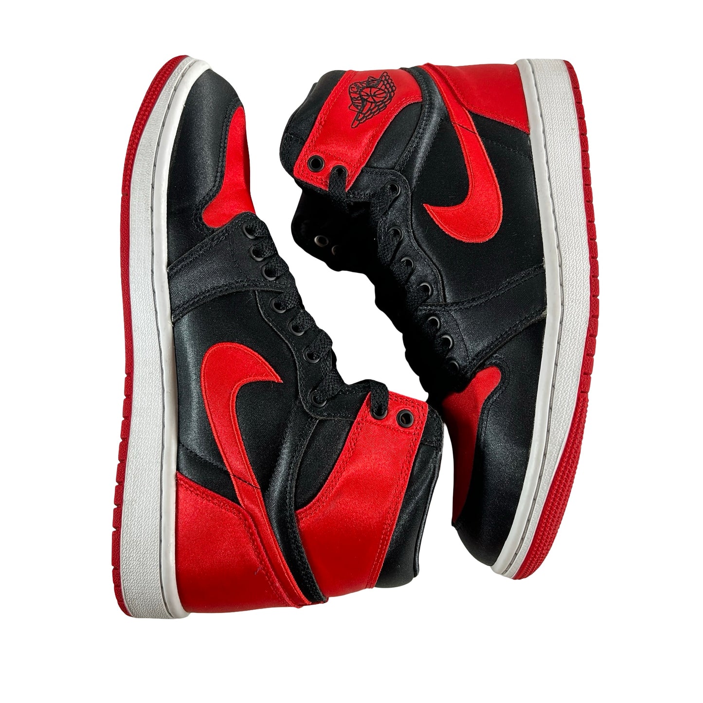 FD4810 061 Jordan 1 Retro High OG Satin Bred [USED] - 8.5 W (Used)