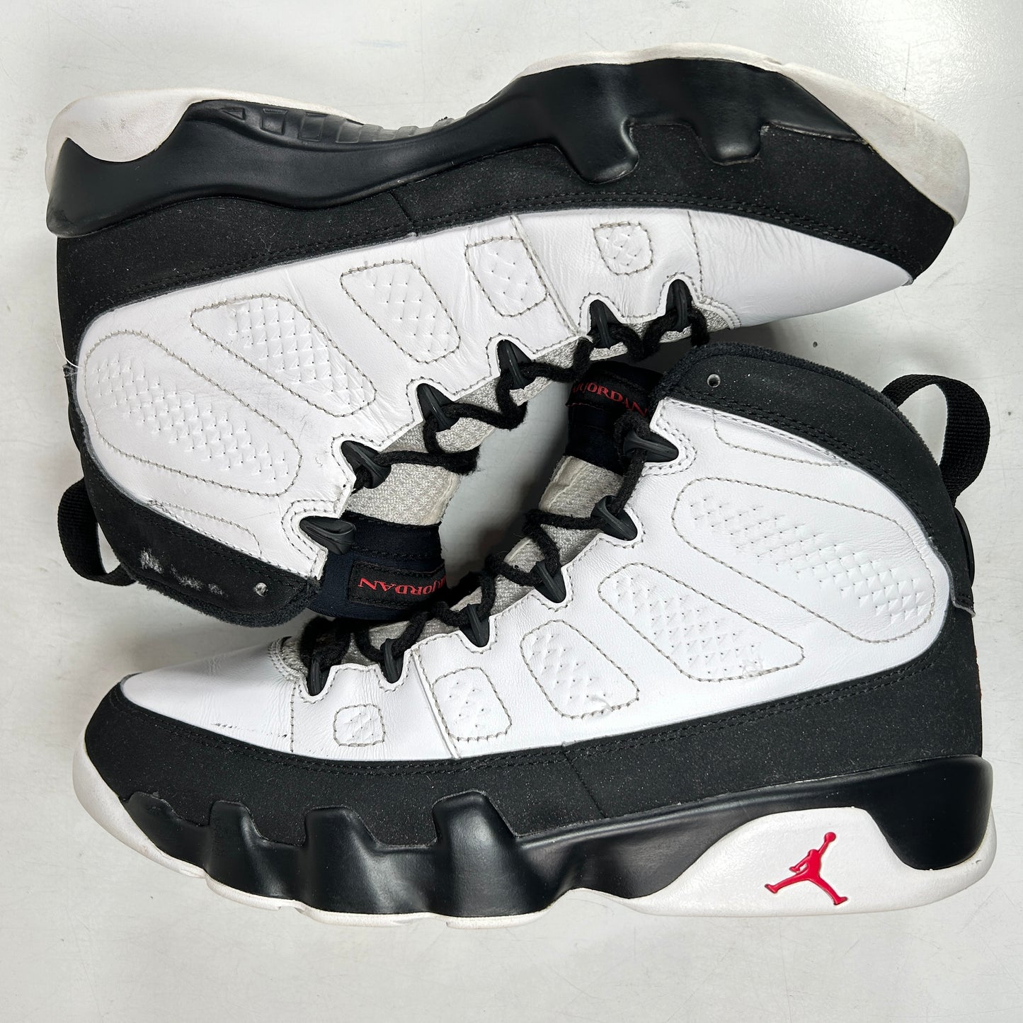 302370 112 Jordan 9 Retro OG (2016) [USED] - 10.5 M (Used)