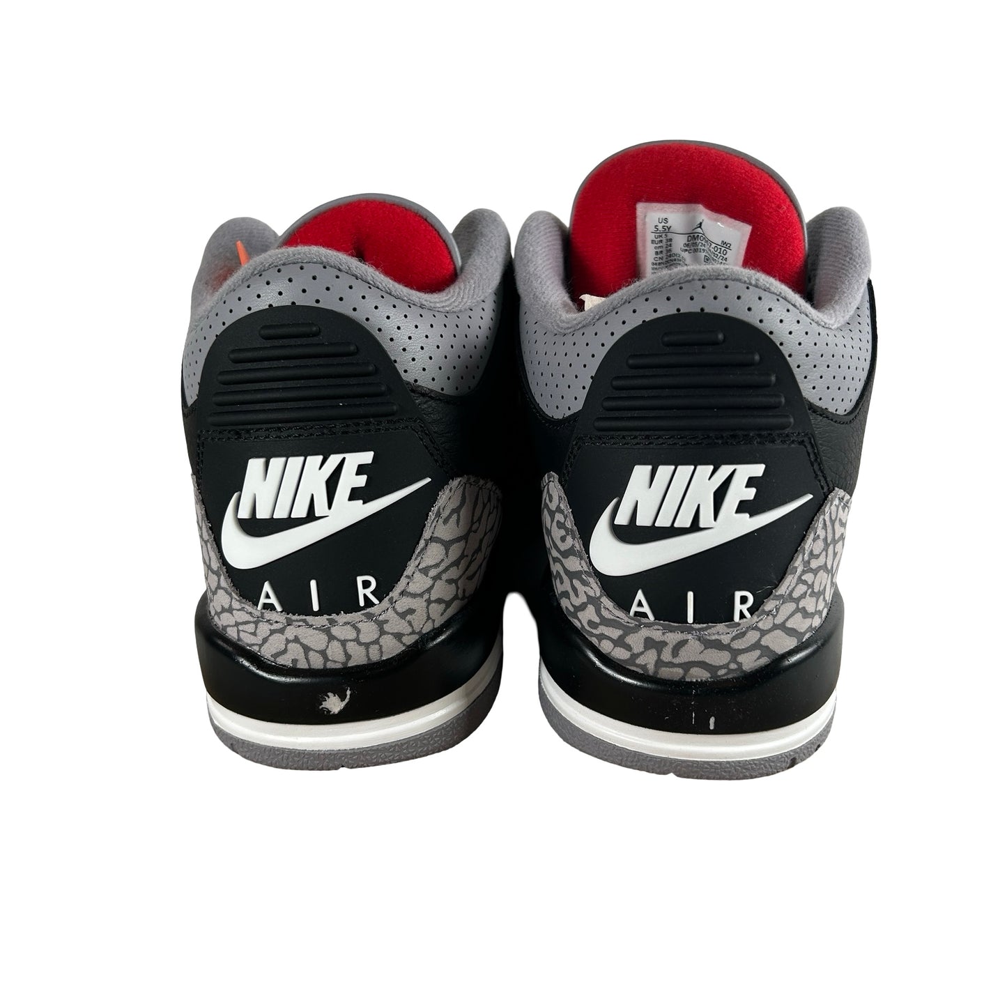DM0967 010 Jordan 3 Retro Black Cement (2024) (GS) - 5.5 Y (Paint Chip)