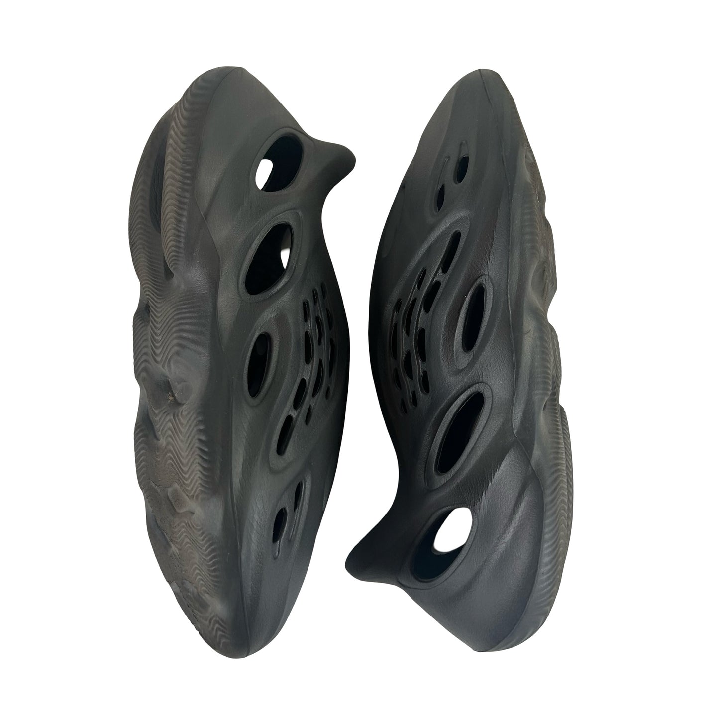 HP8739 Adidas Yeezy Foam RNR Onyx [USED] - 13 M (Used5)