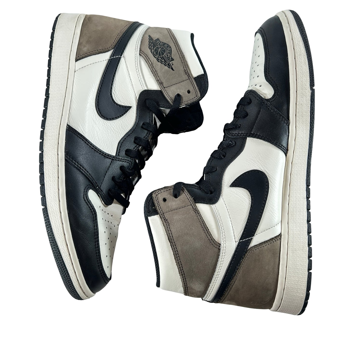 555088 105 Jordan 1 Mocha [USED] - 13 M (Used2)