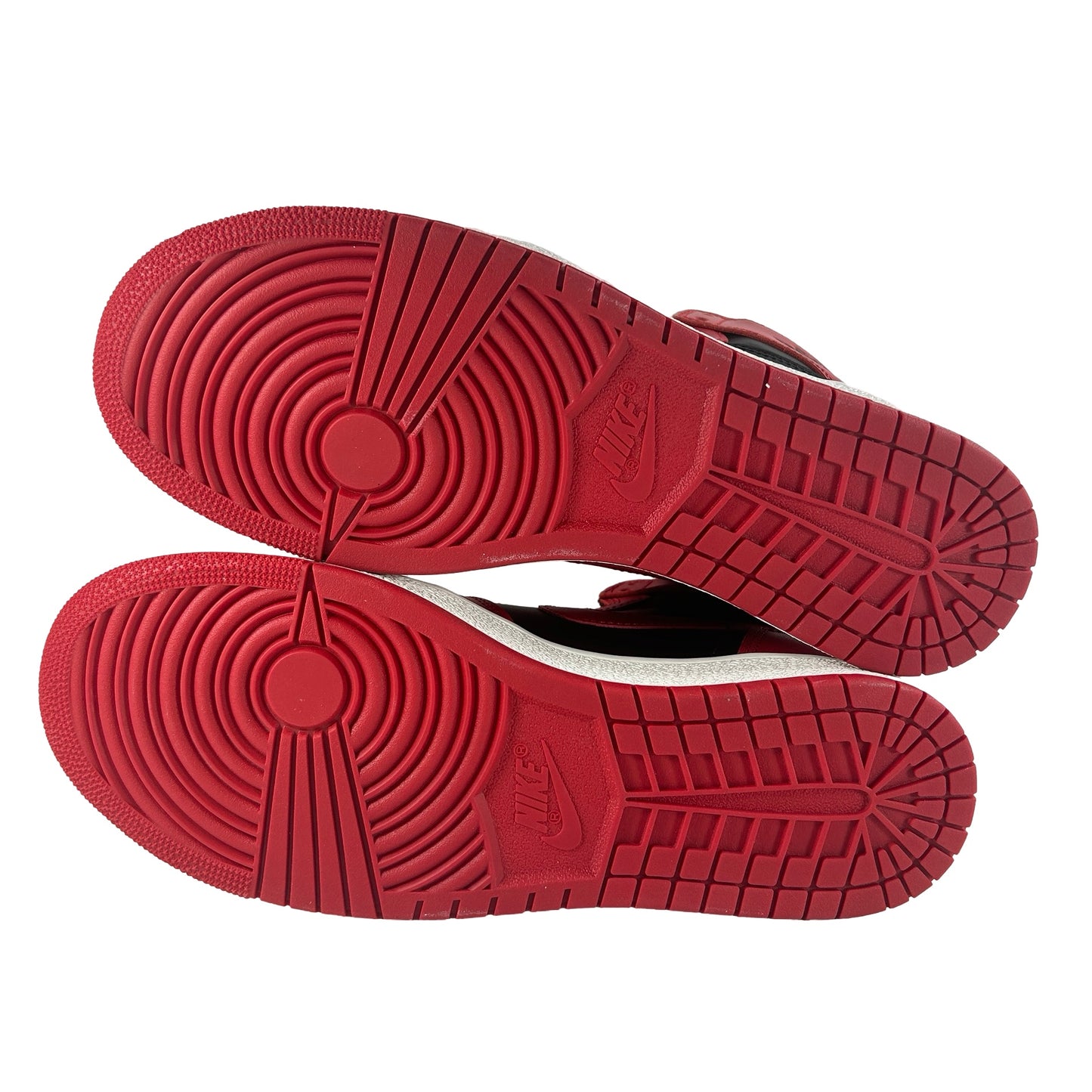 BQ4422 600 Jordan 1 Retro High '85 Varsity Red [USED] - 10.5 M (VNDS)