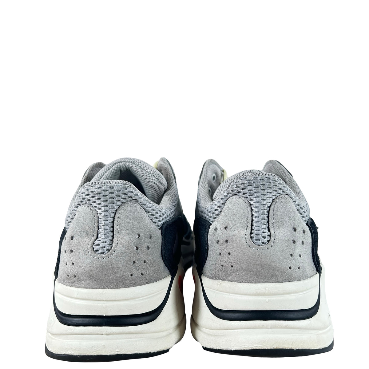 B75571 Yeezy 700 Wave Runner [USED] - 12 M (Used4)