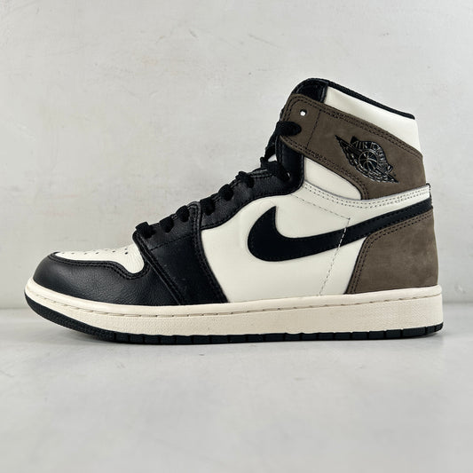 555088 105 Jordan 1 Retro High Dark Mocha [USED] - 8 M (Used2)