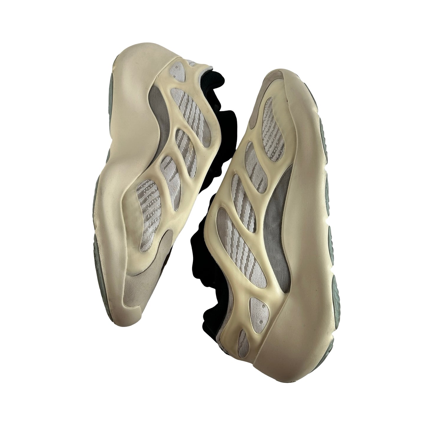 FW4980 adidas Yeezy 700 V3 Azael [USED] - 11 M (Used2)