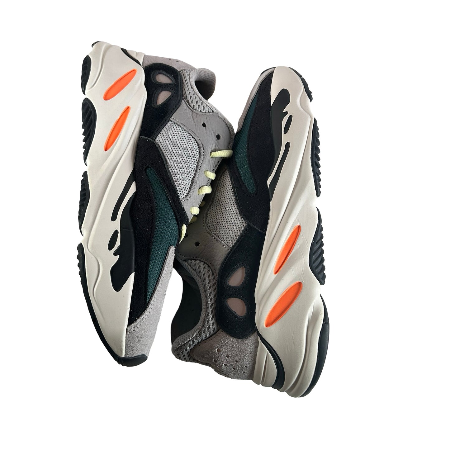B75571 Yeezy 700 Wave Runner [USED] - 9.5 M (VNDS)