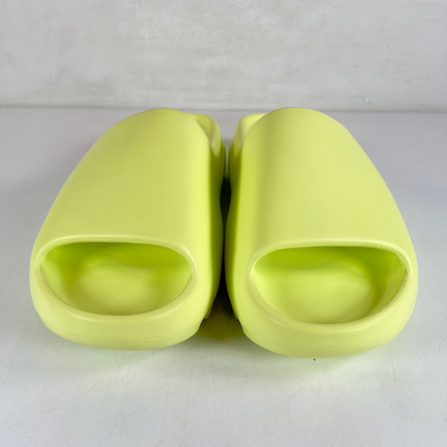 GX6138 adidas Yeezy Slide Glow Green [USED] - 11 M (Used)