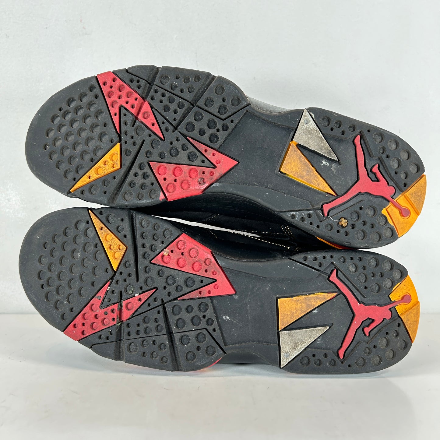 CU9307 081 Jordan 7 Retro Cítricos (2022)