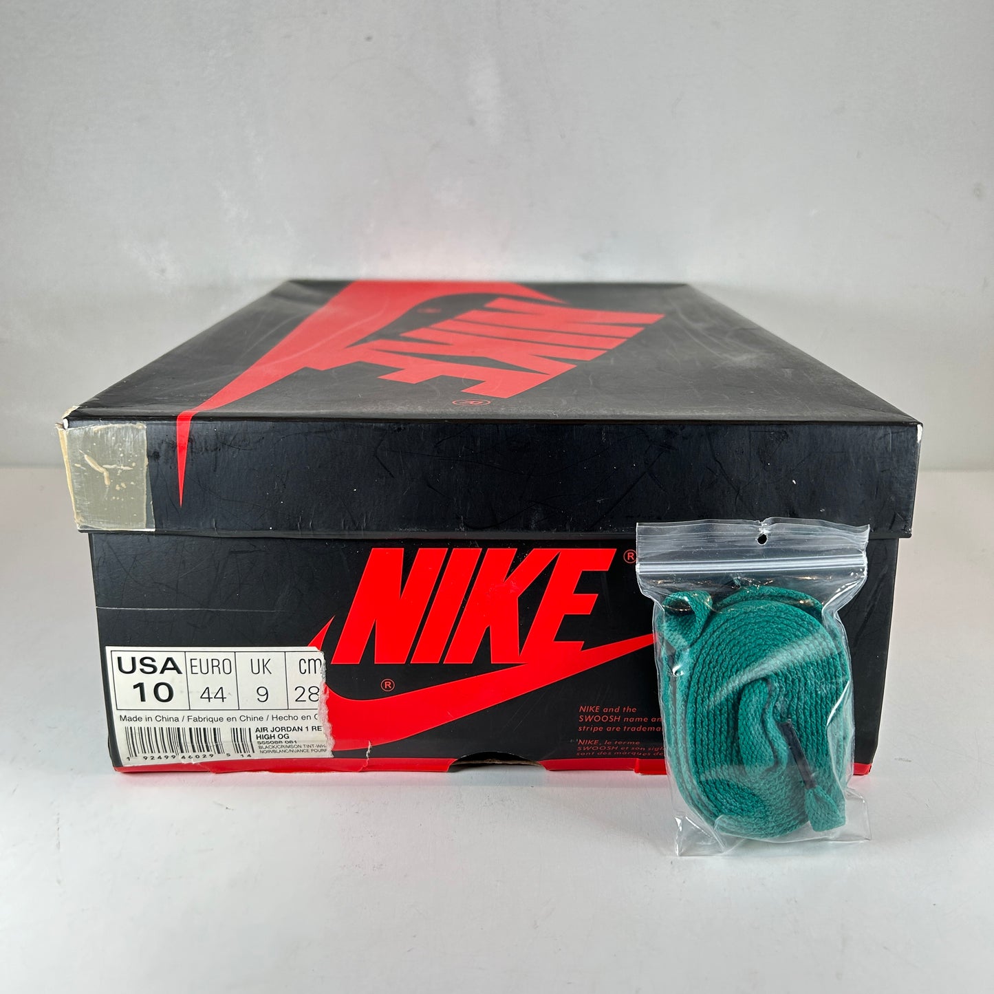 555088 081 Jordan 1 Tinte carmesí