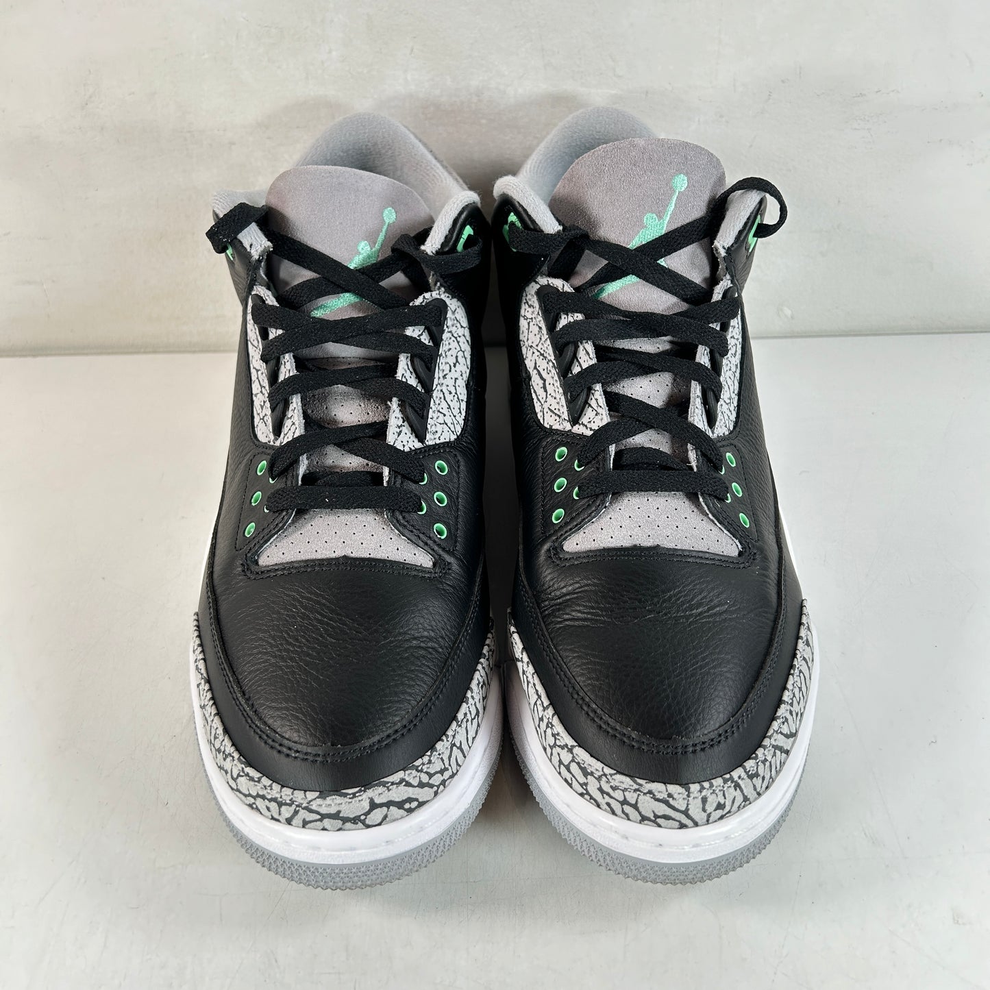 CT8532 031 Jordan 3 Retro Green Glow [USED] - 13 M (Used)