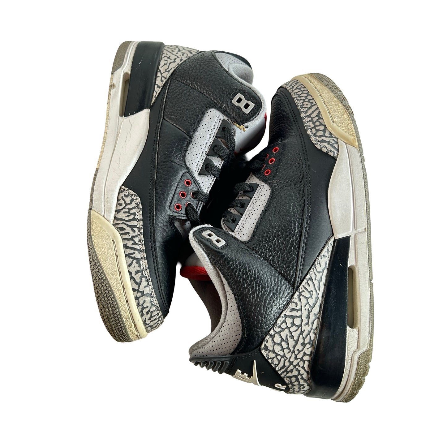 854262 001 Jordan 3 Retro Black Cement (2018) [USED] - 9.5 M (Used11)