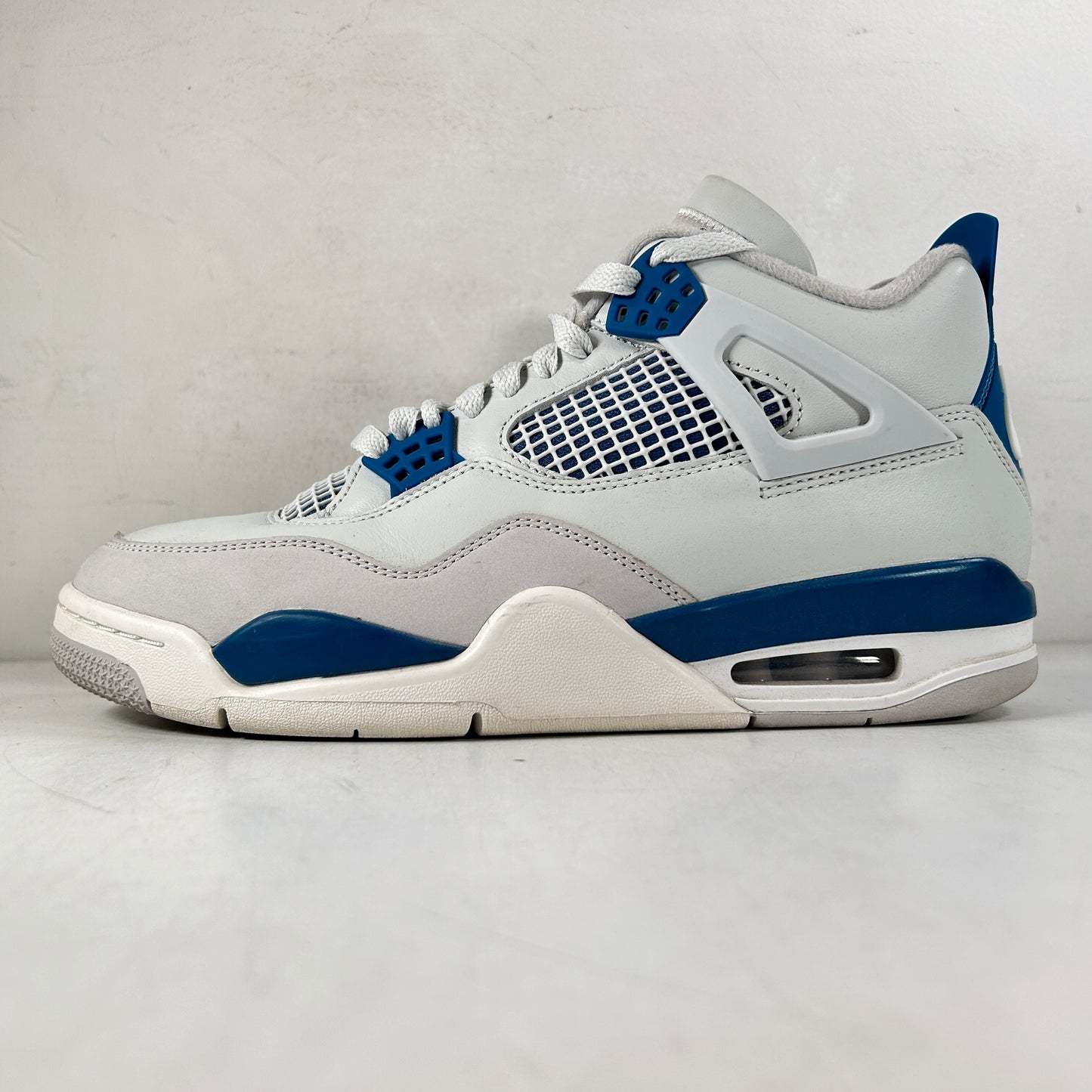 FV5029 141 Jordan 4 Retro Military Blue (2024) [USED] - 9 M (Used5)