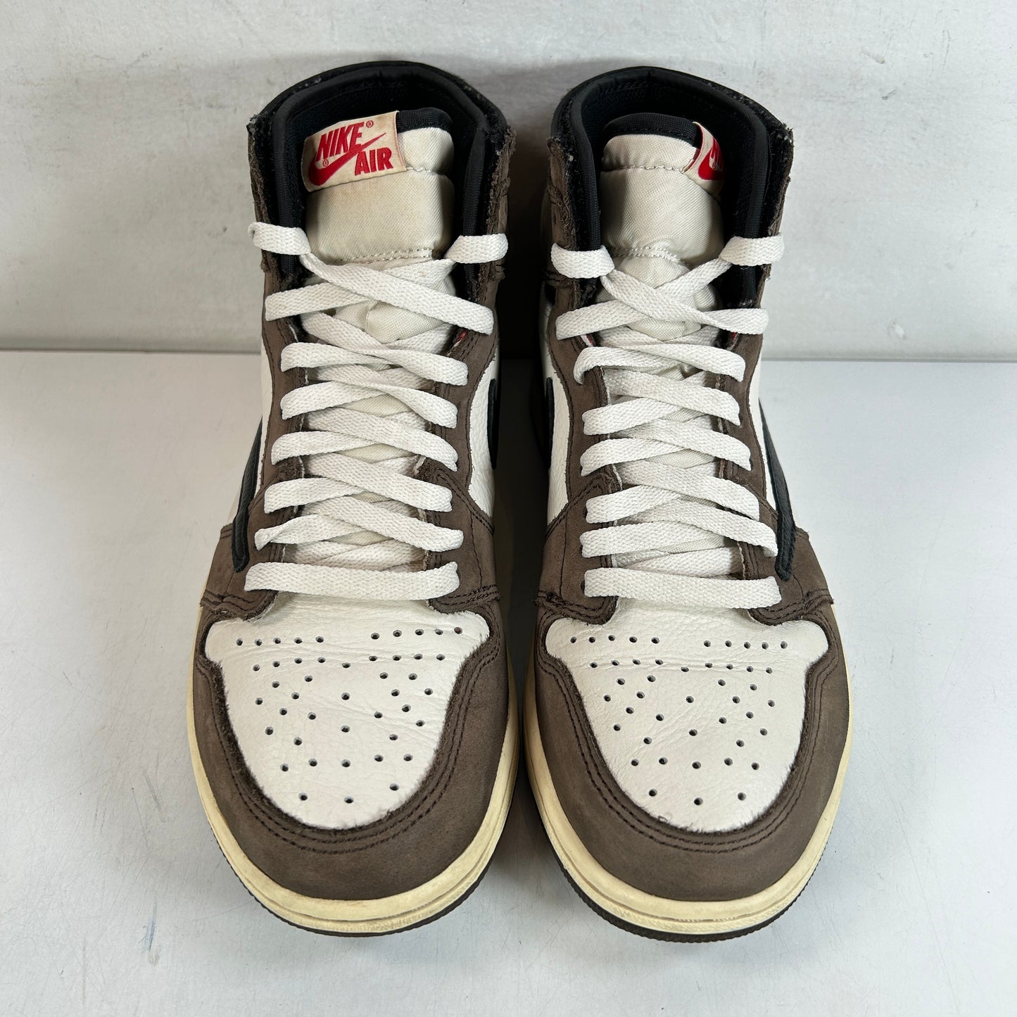 CD4487 100 Jordan 1 Retro High OG SP Travis Scott Mocha [USED] - 8 M (Used)