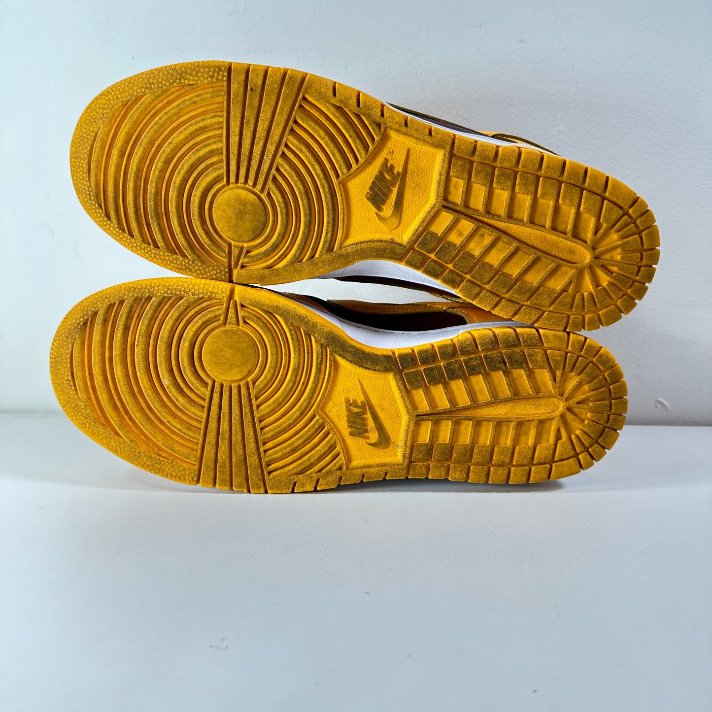 DD1391 702 Nike Dunk Low Arizona State [USED] - 10.5 M (Used)