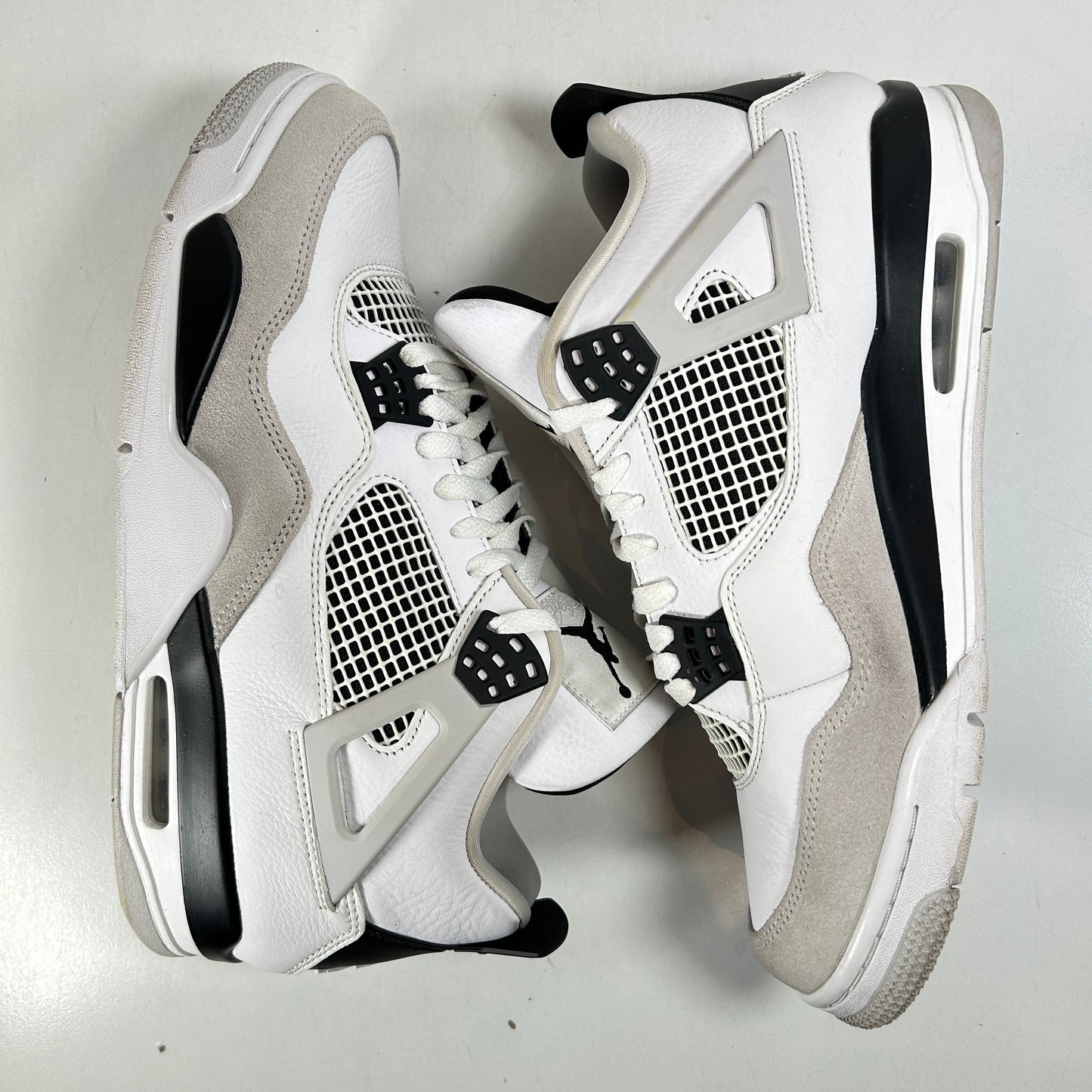 DH6927 111 Jordan 4 Retro Military Black [USED] - 11.5 M (Used2)