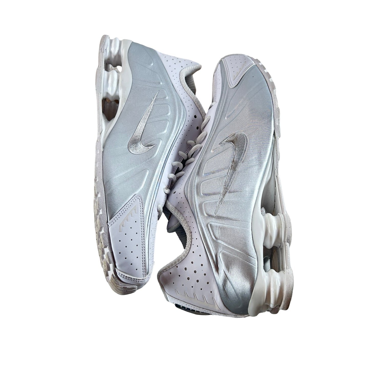 HQ1988 101 Nike Shox R4 White Bright Crimson Metallic Silver [USED] - 13 M (Used) (No Box)