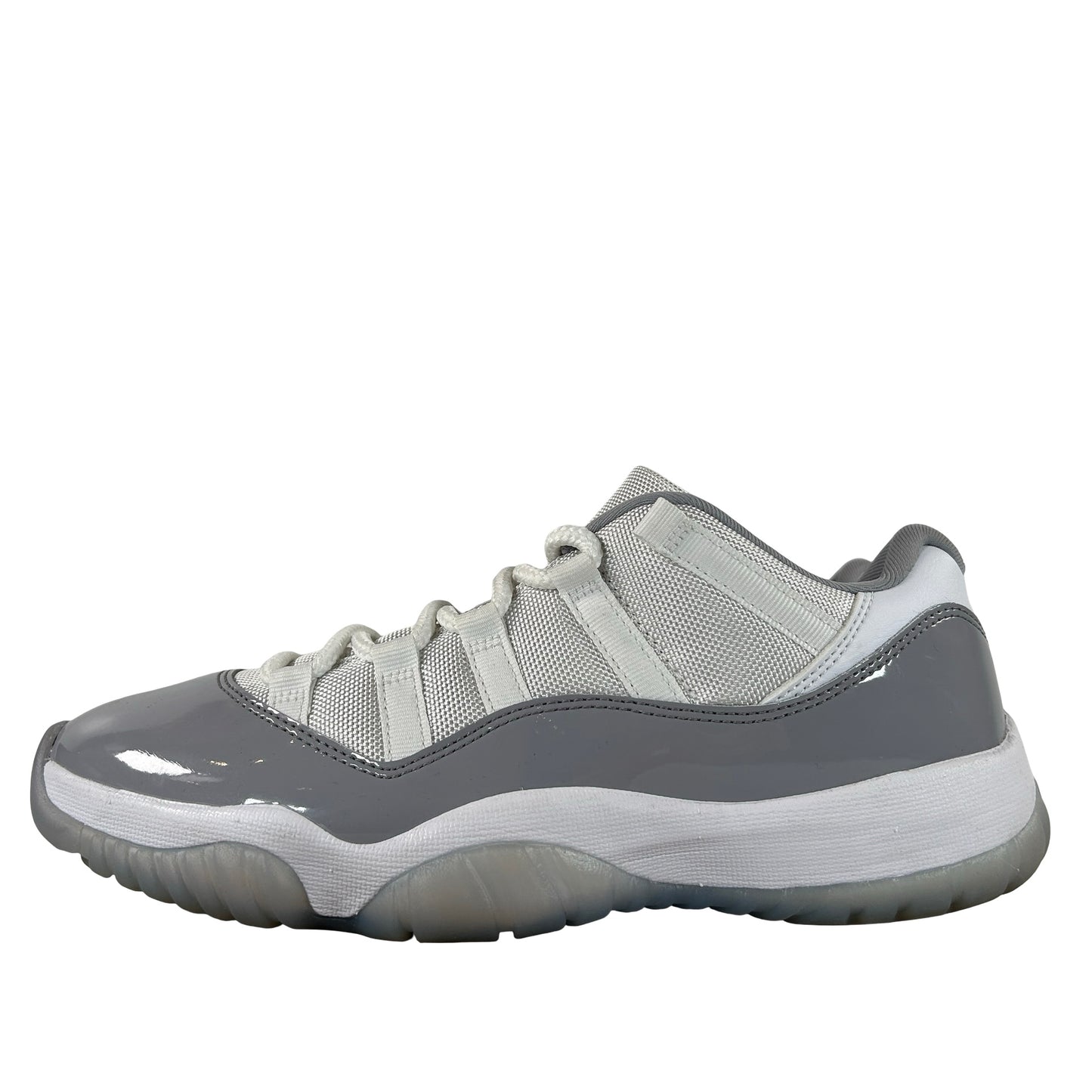 AV2187 140 Jordan 11 Retro Low Cement Grey [USED] - 7.5 M (Used)