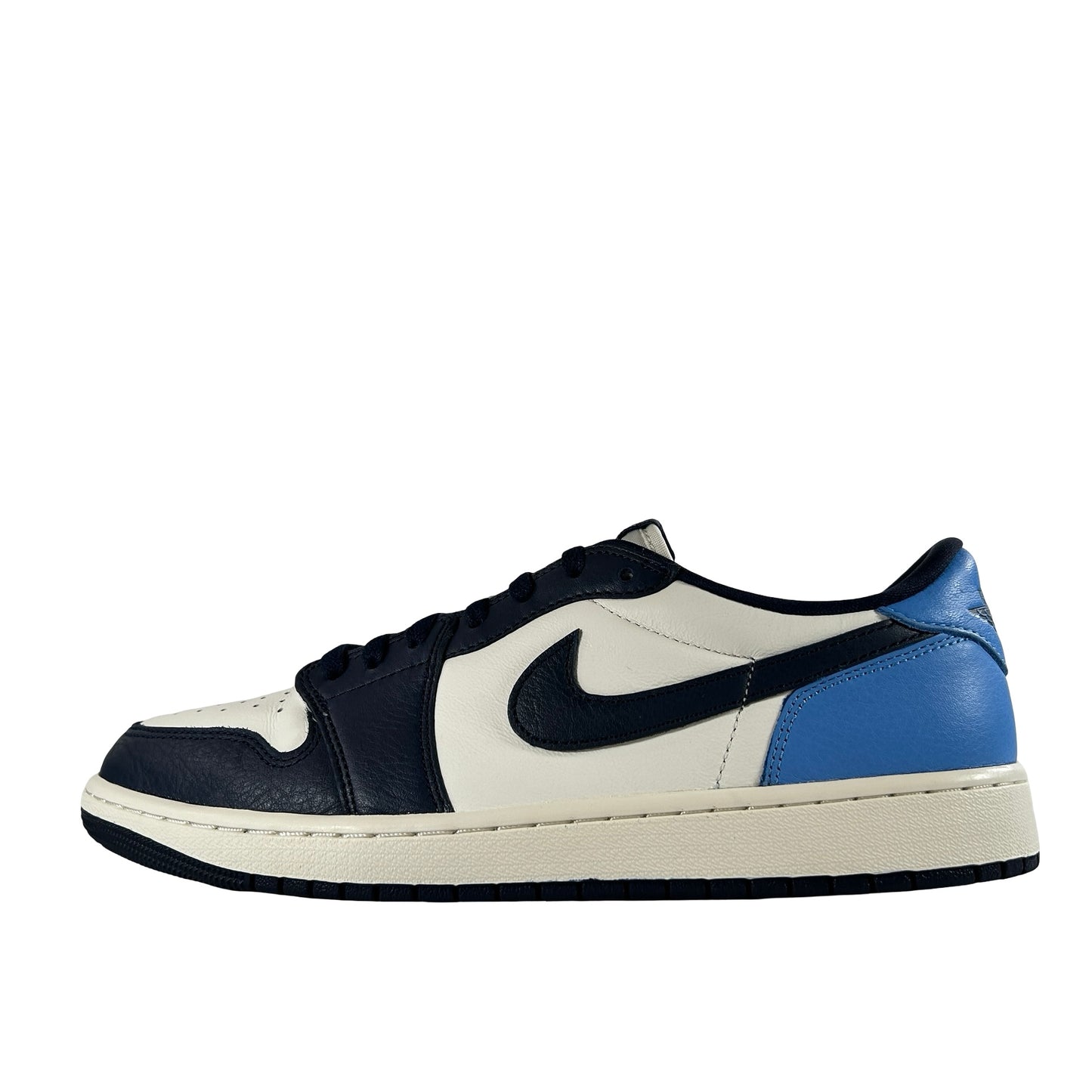 CZ0790 400 Jordan 1 Low OG Obsidian UNC [USED] - 12 M (Used)