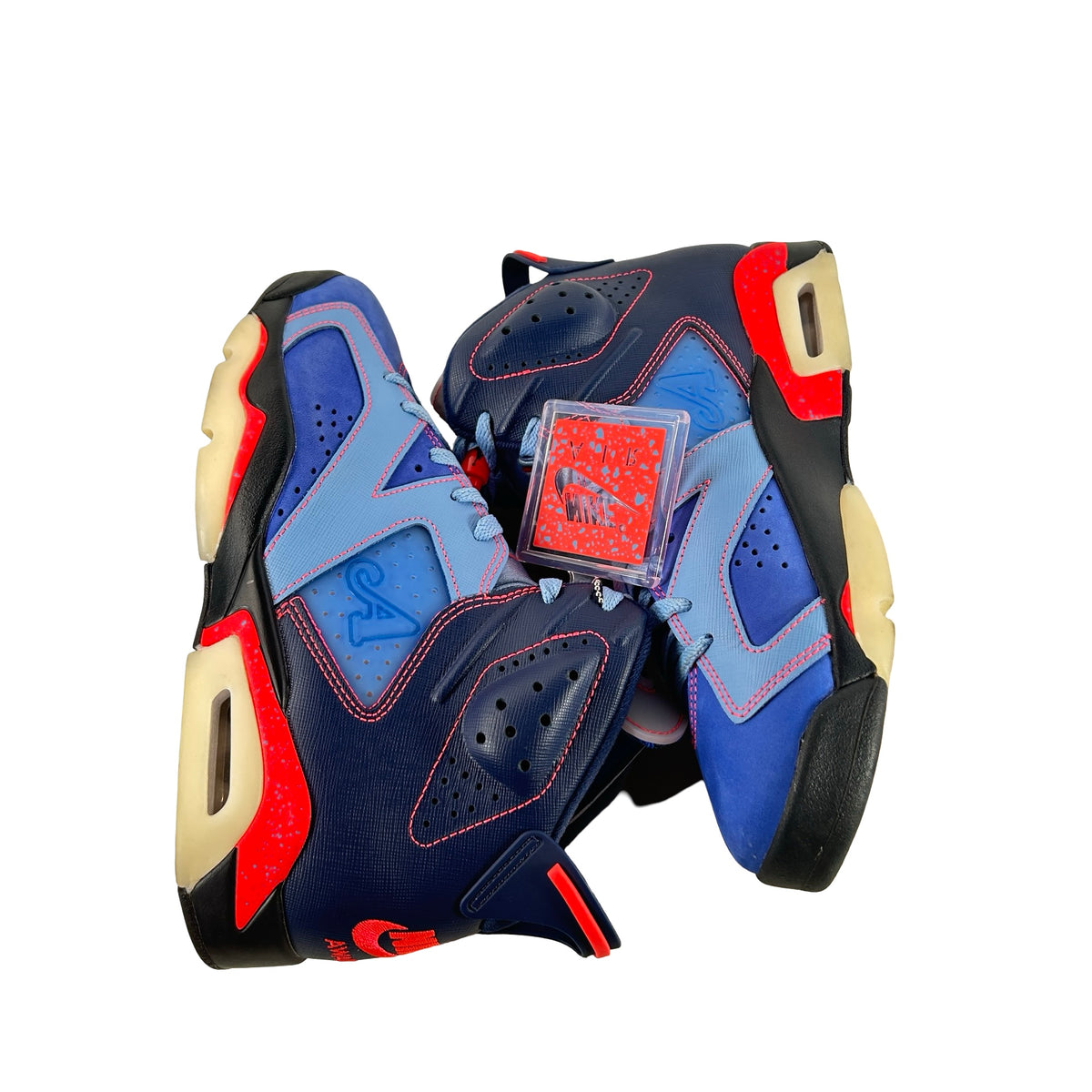 IQ5706 400 Air Jordan 6 Retro Awake NY Midnight Navy [USED] - 8.5 M (Used)