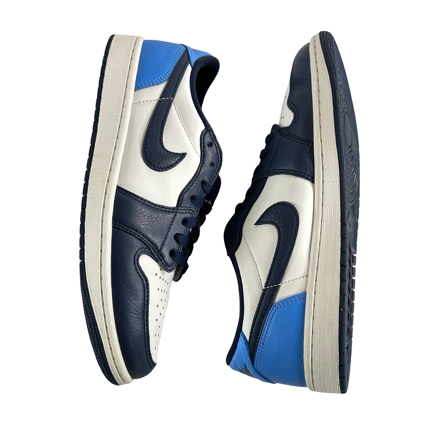 CZ0790 400 Jordan 1 Low OG Obsidian UNC [USED] - 9.5 M (Used)