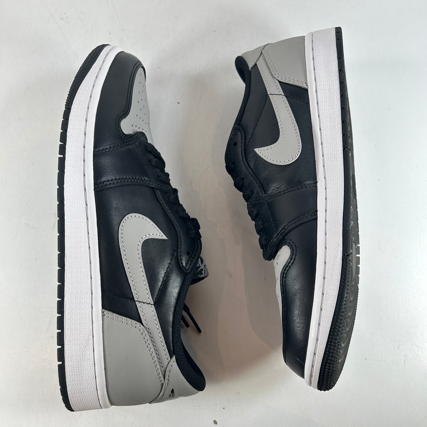 CZ0790 003 Jordan 1 Low OG Shadow (2024) [USED] - 9.5 M (Used)