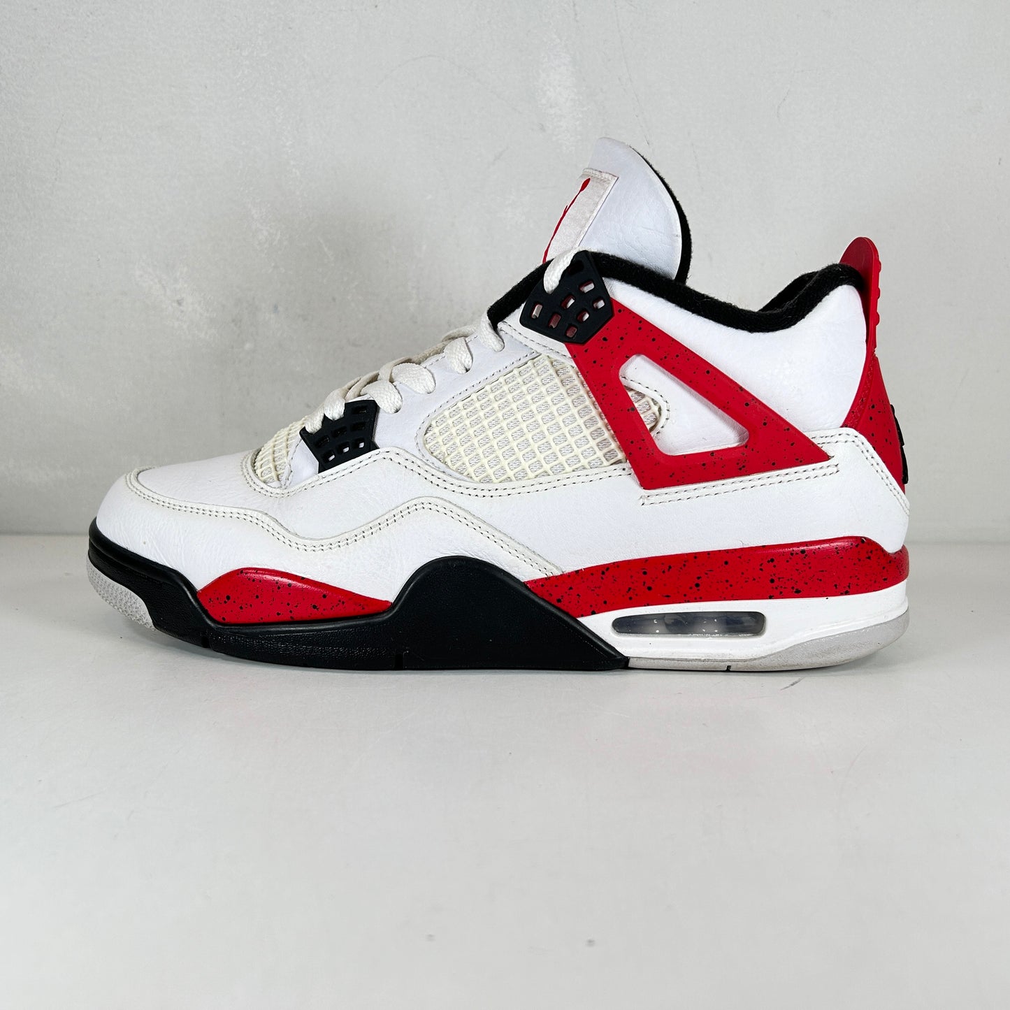 DH6927 161 Jordan 4 Retro Red Cement [USED] - 10 M (Used)