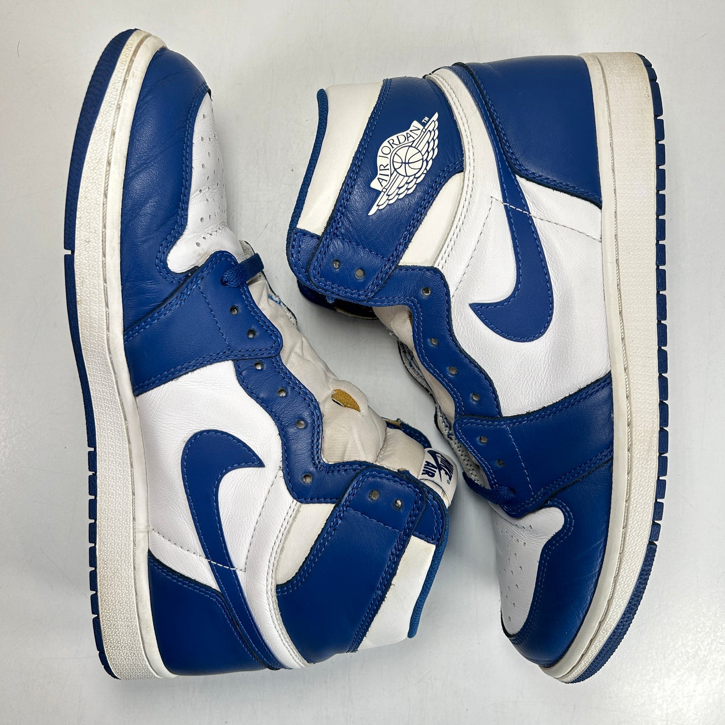 555088 127 Jordan 1 Retro Storm Blue [USED] - 10.5 M (Used)