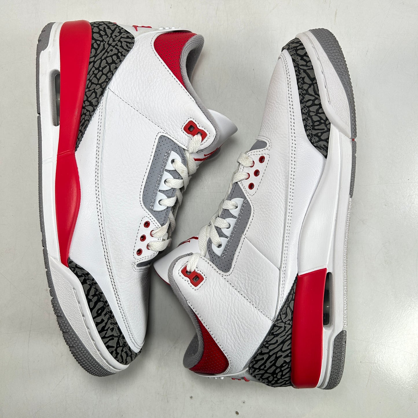 DN3707 160 Jordan 3 Retro Fire Red (2022) [USED] - 11 M (Used3)