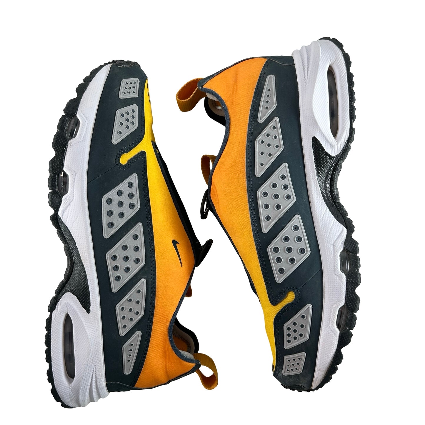 HJ8080 700 Nike Air Max Sunder Canyon Gold Deep Ocean (W) [USED] - 8.5 W (Used) (No Box)